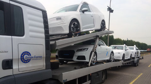 Neue Audi transportieren